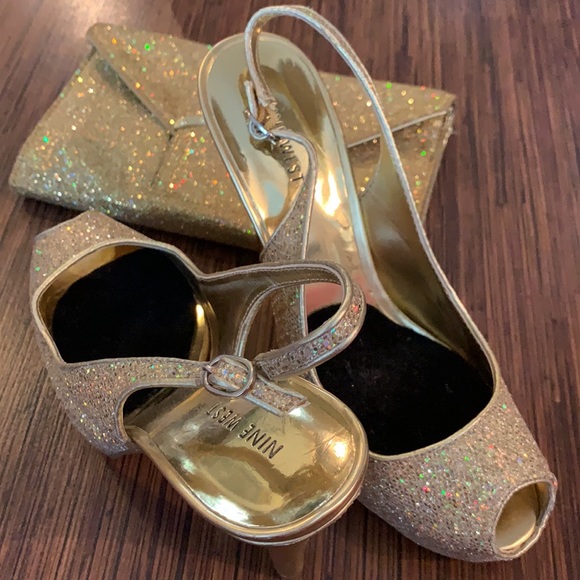 Nine West platform heels and matching clutch - Picture 3 of 7